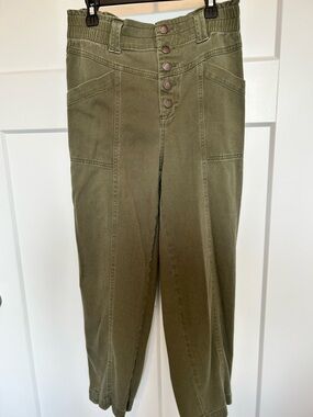 Knox Rose Green High-Waist Button-Front Pants